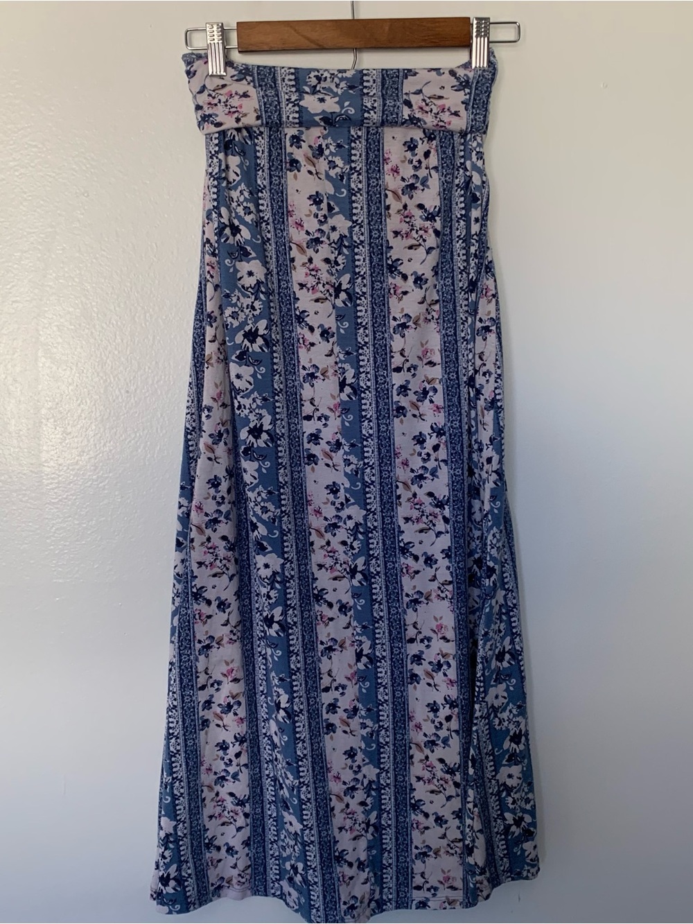 Joe B Blue and White Floral Maxi Skirt